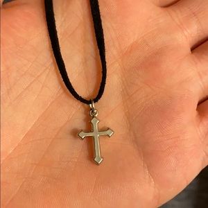 Cross Choker